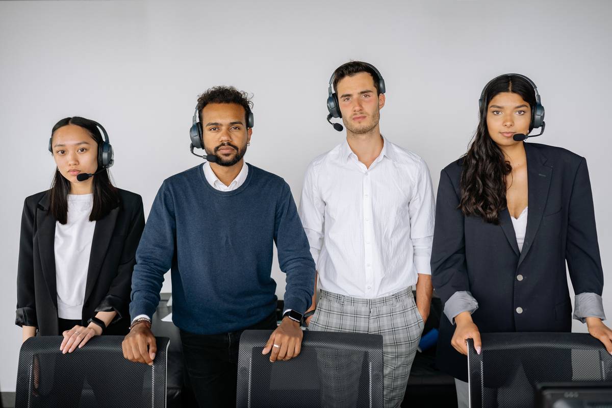 Hosted Phone System Explained: 7 Proven Ways to Avoid Costly Business Mistakes
