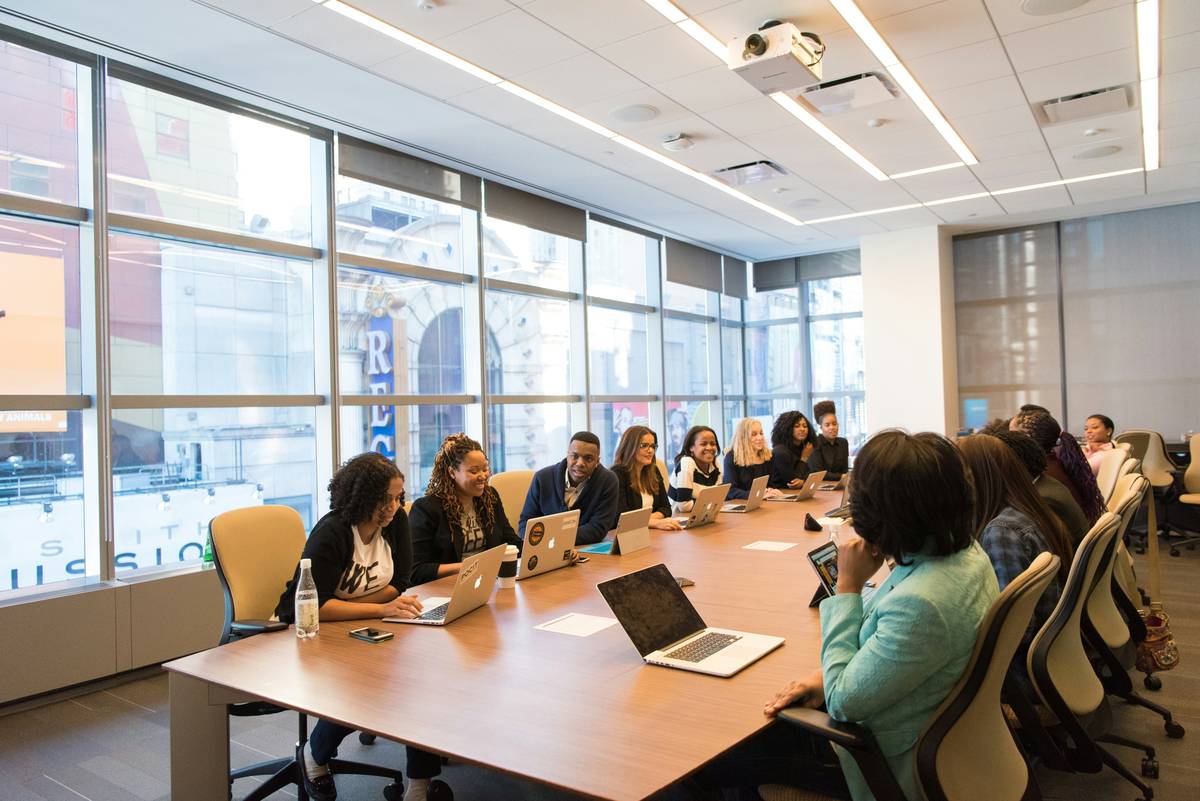 Internet-Based Phone System: 7 Proven Reasons Your Business Can’t Afford to Ignore It